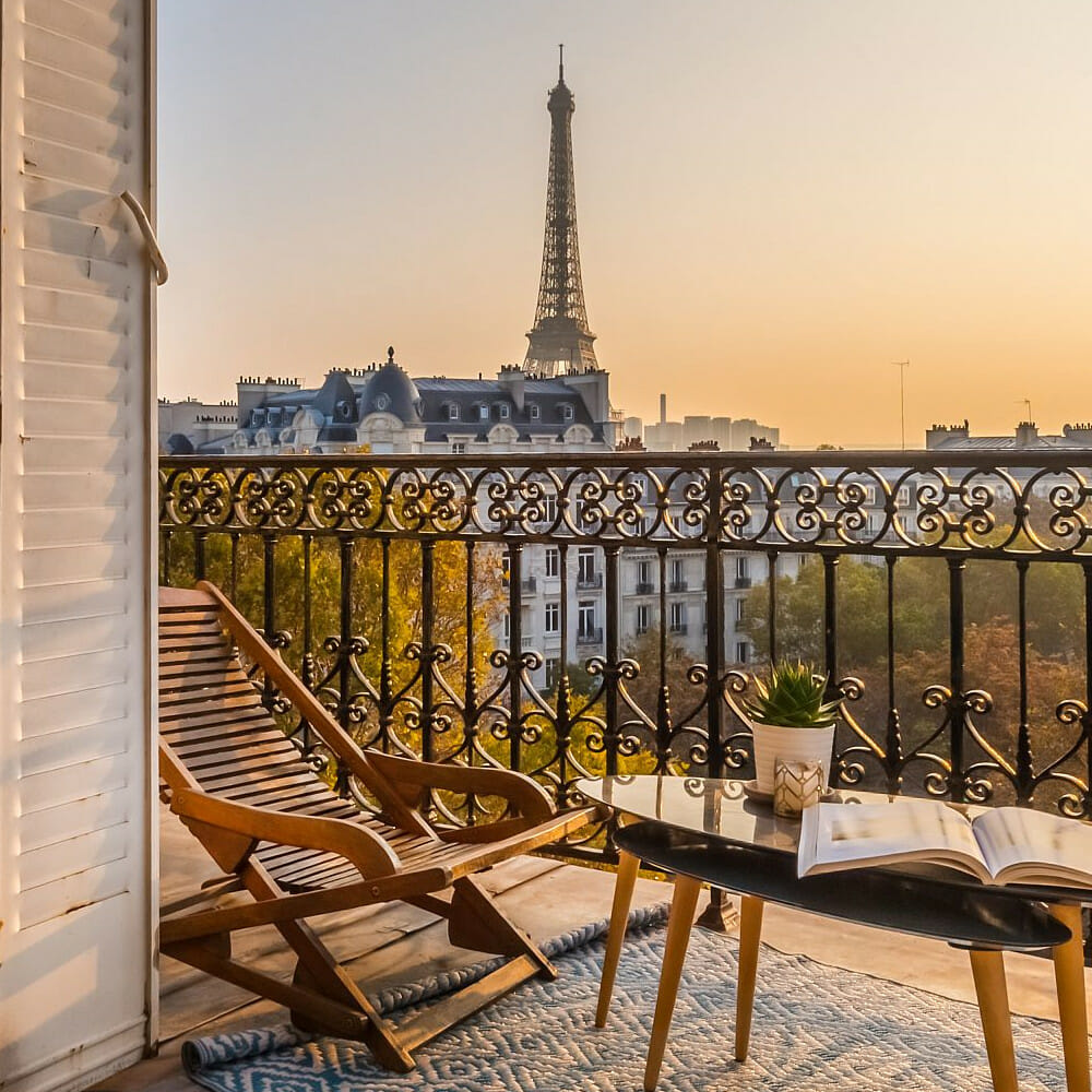 Escort Service Paris